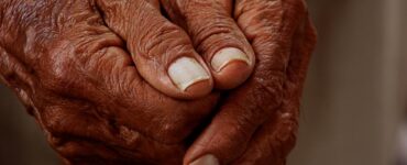 Manos de ancianos
