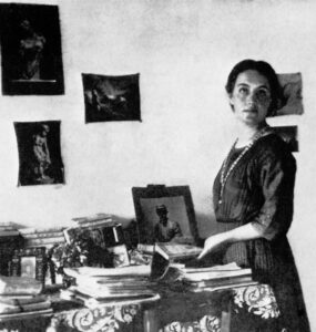 Foto Blanco y Negro Sibilla Aleramo en 1912 Público Dominio